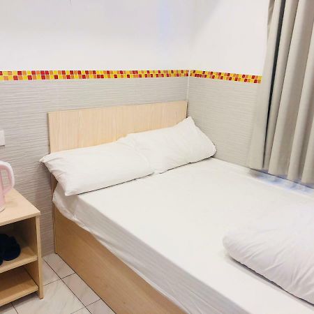 Chung Kiu Come Inn Гонконг Экстерьер фото